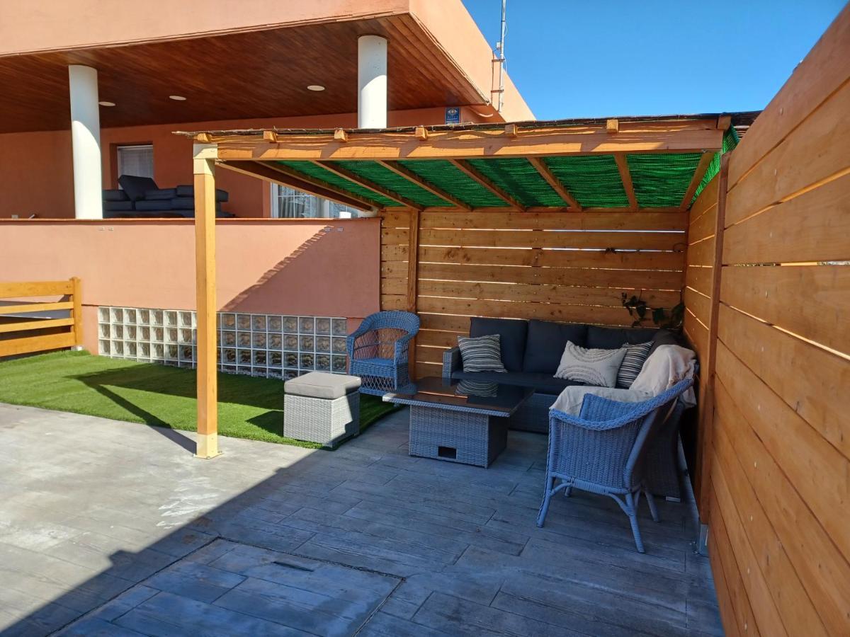 Piscina De Sal Barbacoa Wifi, Parking Gratis, 3 Min Pga Casa El Roble Βίλα Χιρόνα Εξωτερικό φωτογραφία