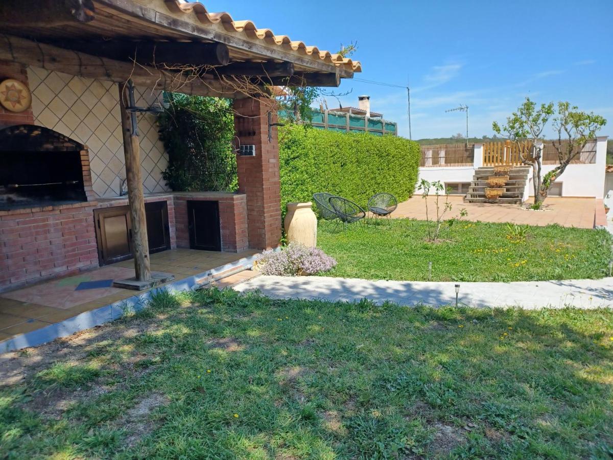 Piscina De Sal Barbacoa Wifi, Parking Gratis, 3 Min Pga Casa El Roble Βίλα Χιρόνα Εξωτερικό φωτογραφία