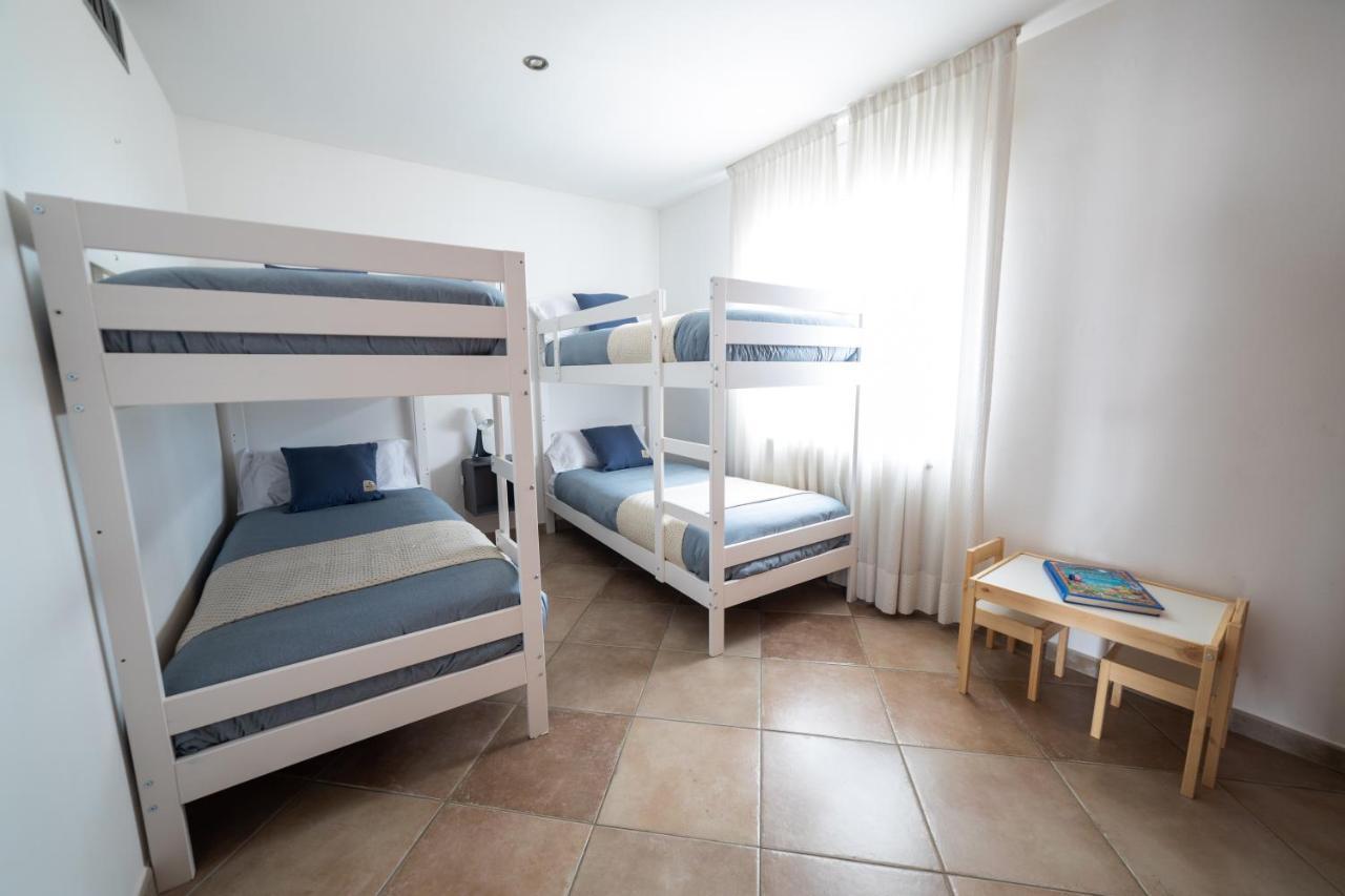 Piscina De Sal Barbacoa Wifi, Parking Gratis, 3 Min Pga Casa El Roble Βίλα Χιρόνα Εξωτερικό φωτογραφία