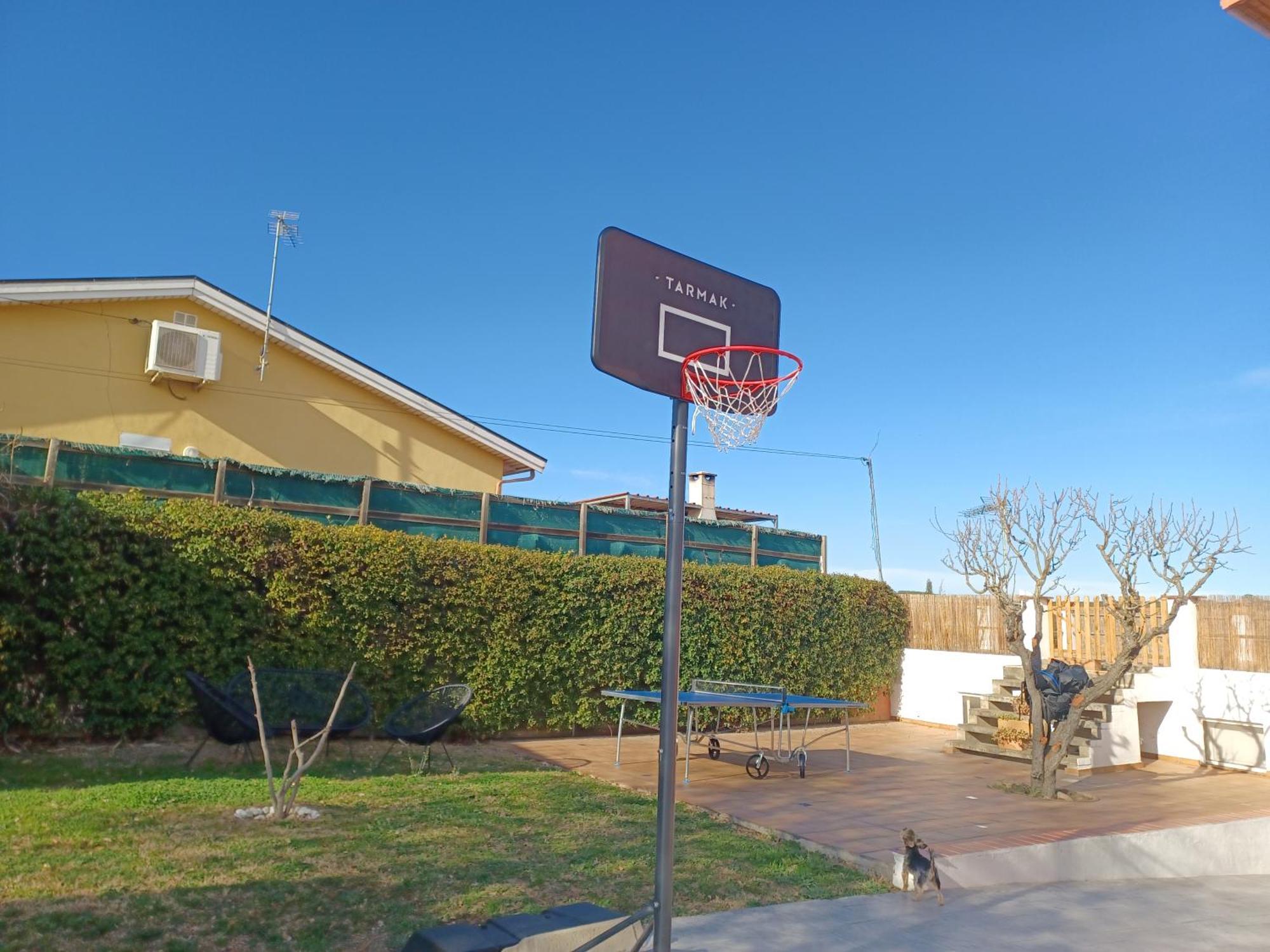Piscina De Sal Barbacoa Wifi, Parking Gratis, 3 Min Pga Casa El Roble Βίλα Χιρόνα Εξωτερικό φωτογραφία
