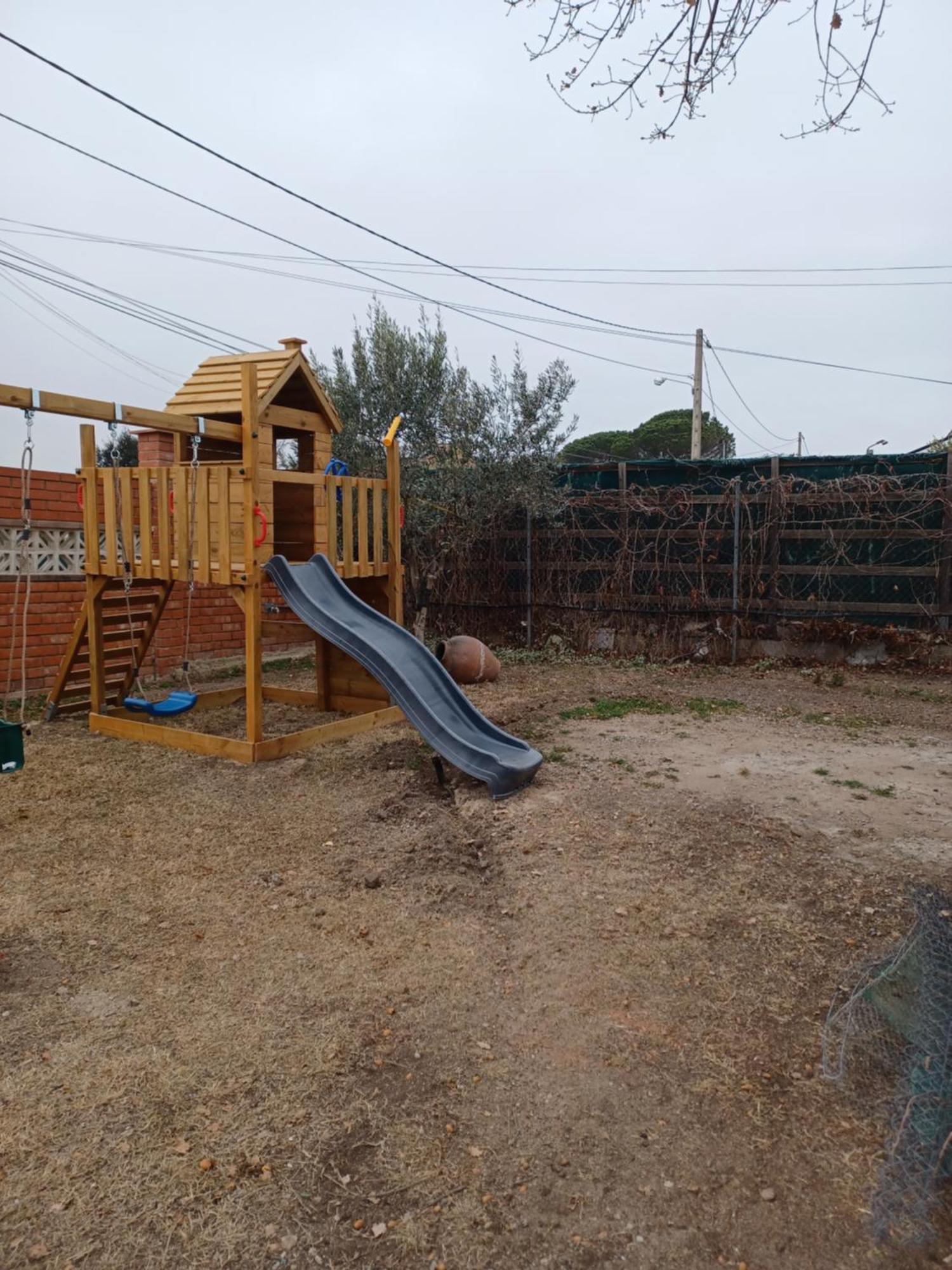 Piscina De Sal Barbacoa Wifi, Parking Gratis, 3 Min Pga Casa El Roble Βίλα Χιρόνα Εξωτερικό φωτογραφία